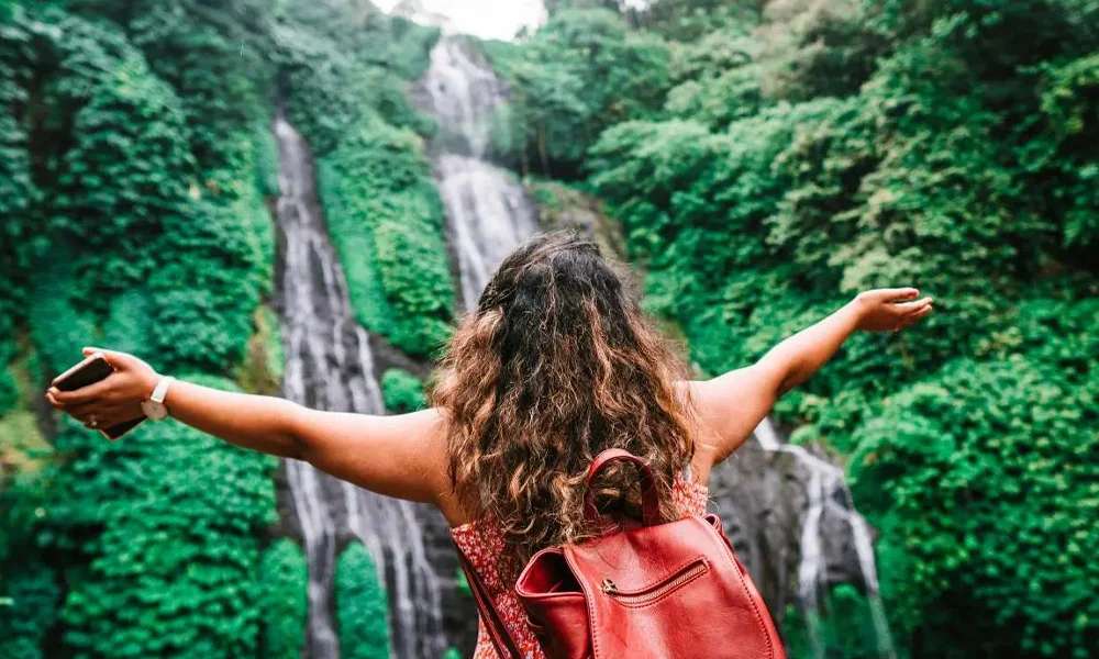 Solo Female Travel Safety Tips