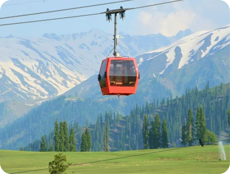 Gulmarg Gondola Tour Package from Pune - Snow Adventure