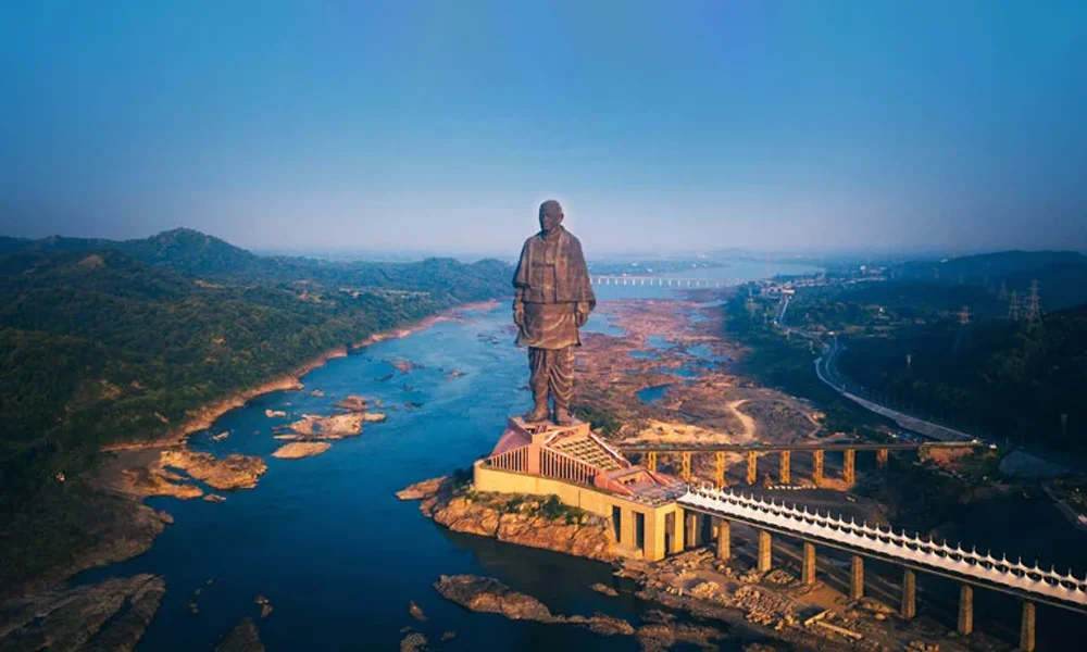 Gujarat comfort tour package with cultural sightseeing and private cab