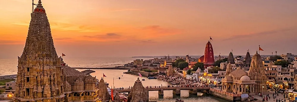 Gujarat tour packages from Pune featuring Rann of Kutch and Statue of Unity