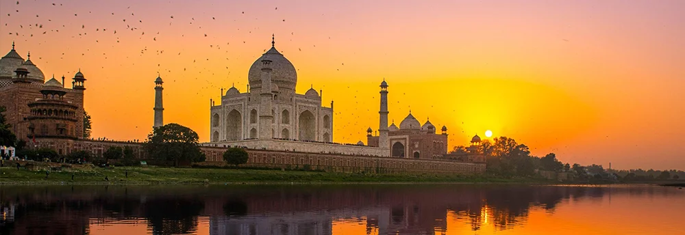 Taj Mahal and Varanasi tour banner